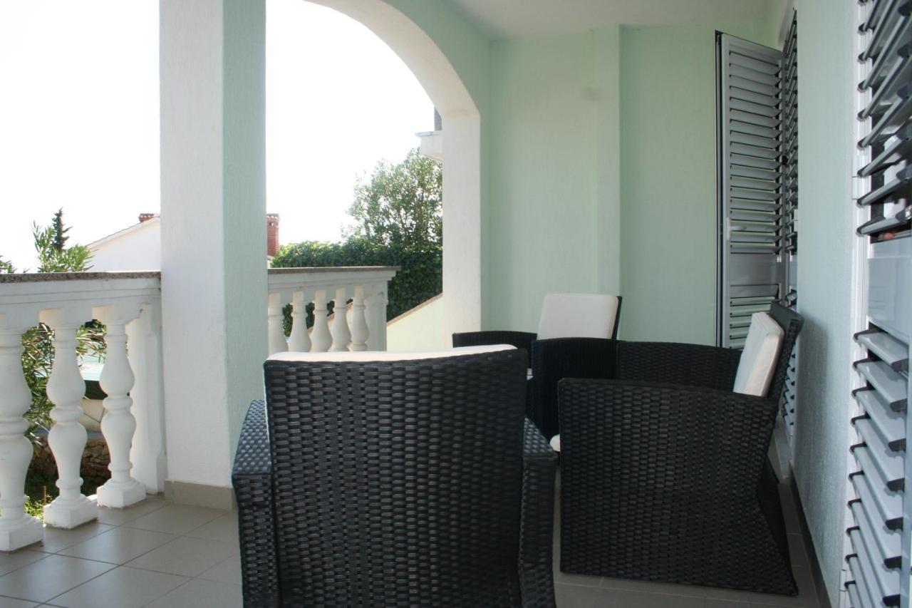 Apartmani Jankov Krk Town Exteriör bild